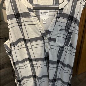 New York Laundry Black and White Casual 3 Button Shirt